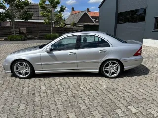 Foto 8 di 8: Mercedes-Benz C 55 AMG | 2006 | Route 66 Auctions