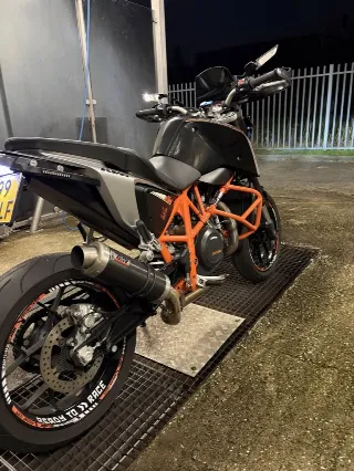 Foto 4 di 8: KTM 690 Duke | 2013 | Route 66 Auctions
