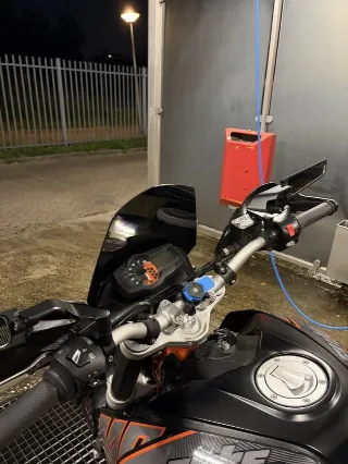 Foto 8 di 8: KTM 690 Duke | 2013 | Route 66 Auctions