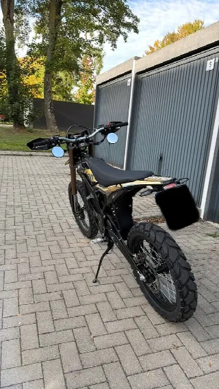 Foto 4 di 7: Surron Ultra Bee | 2026 | Route 66 Auctions