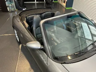 Foto 3 di 10: Porsche 911 Carrera 4 Cabriolet | Route 66 Auctions