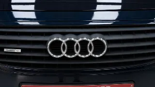 Foto 12 di 40: Audi TT