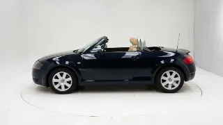 Foto 18 di 40: Audi TT