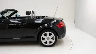 Foto 28 di 40: Audi TT Roadster 1.8 Turbo 20v