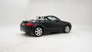 Foto 2 di 40: Audi TT Roadster 1.8 Turbo 20v