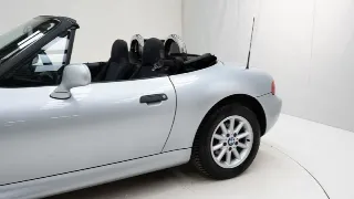 Foto 31 di 40: BMW Z3 1.8