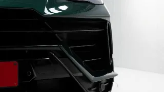 Foto 10 di 40: Lamborghini Urus S