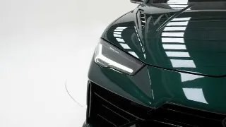Foto 3 di 40: Lamborghini Urus S