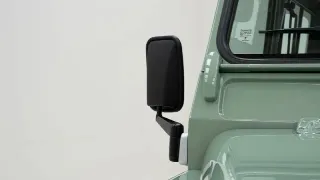 Foto 23 di 40: Land Rover Defender Heritage 90