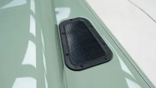 Foto 26 di 40: Land Rover Defender Heritage 90