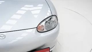 Foto 11 di 40: Mazda MX 5 Sport 1.8 NB + Hardtop