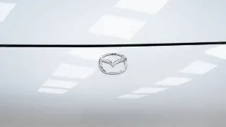 Foto 12 di 40: Mazda MX 5 Sport 1.8 NB + Hardtop