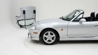 Foto 19 di 40: Mazda MX 5 Sport 1.8 NB + Hardtop