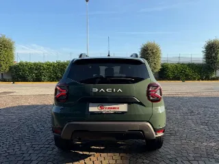 Foto 5 di 30: DACIA Duster