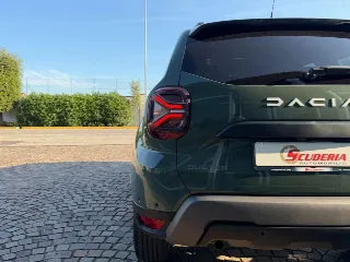 Foto 6 di 30: DACIA Duster