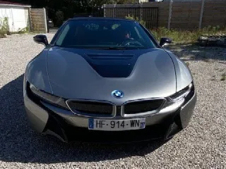 Foto 3 di 8: BMW i8 Roadster | 2020 | Route 66 Auctions