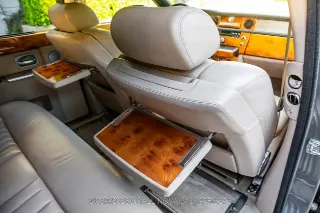 Foto 23 di 24: 2004 Rolls Royce Phantom