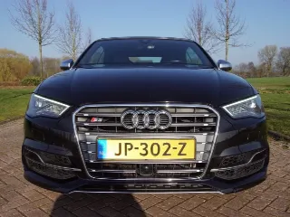 Foto 4 di 8: Audi S3 Cabriolet | 2015 | Route 66 Auctions