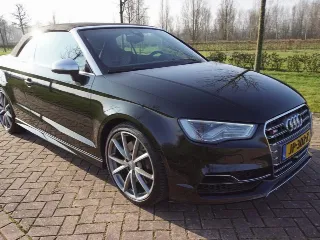 Foto 5 di 8: Audi S3 Cabriolet | 2015 | Route 66 Auctions