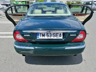 Foto 8 di 8: Jaguar XJ 2.7D | 2005 | Route 66 Auctions