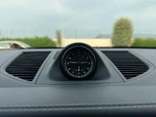 Foto 15 di 23: PORSCHE Macan