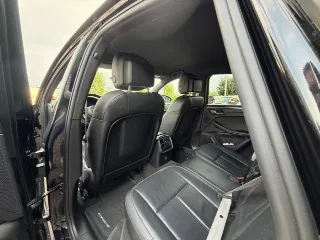 Foto 19 di 23: PORSCHE Macan