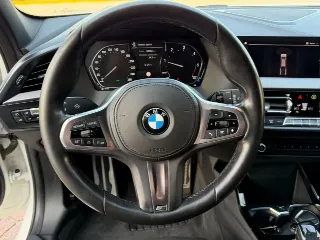 Foto 10 di 21: BMW 116