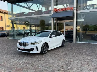 Foto 2 di 21: BMW 116