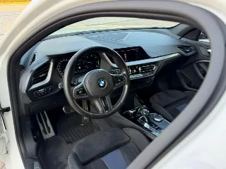 Foto 9 di 21: BMW 116