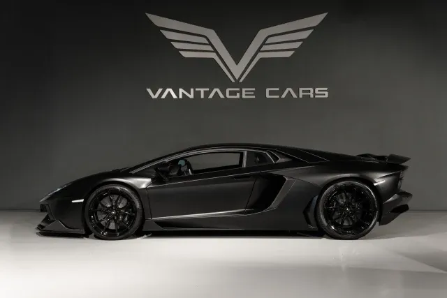 LAMBORGHINI Aventador 6.5 V12 LP700-4 Coupé E-Gear