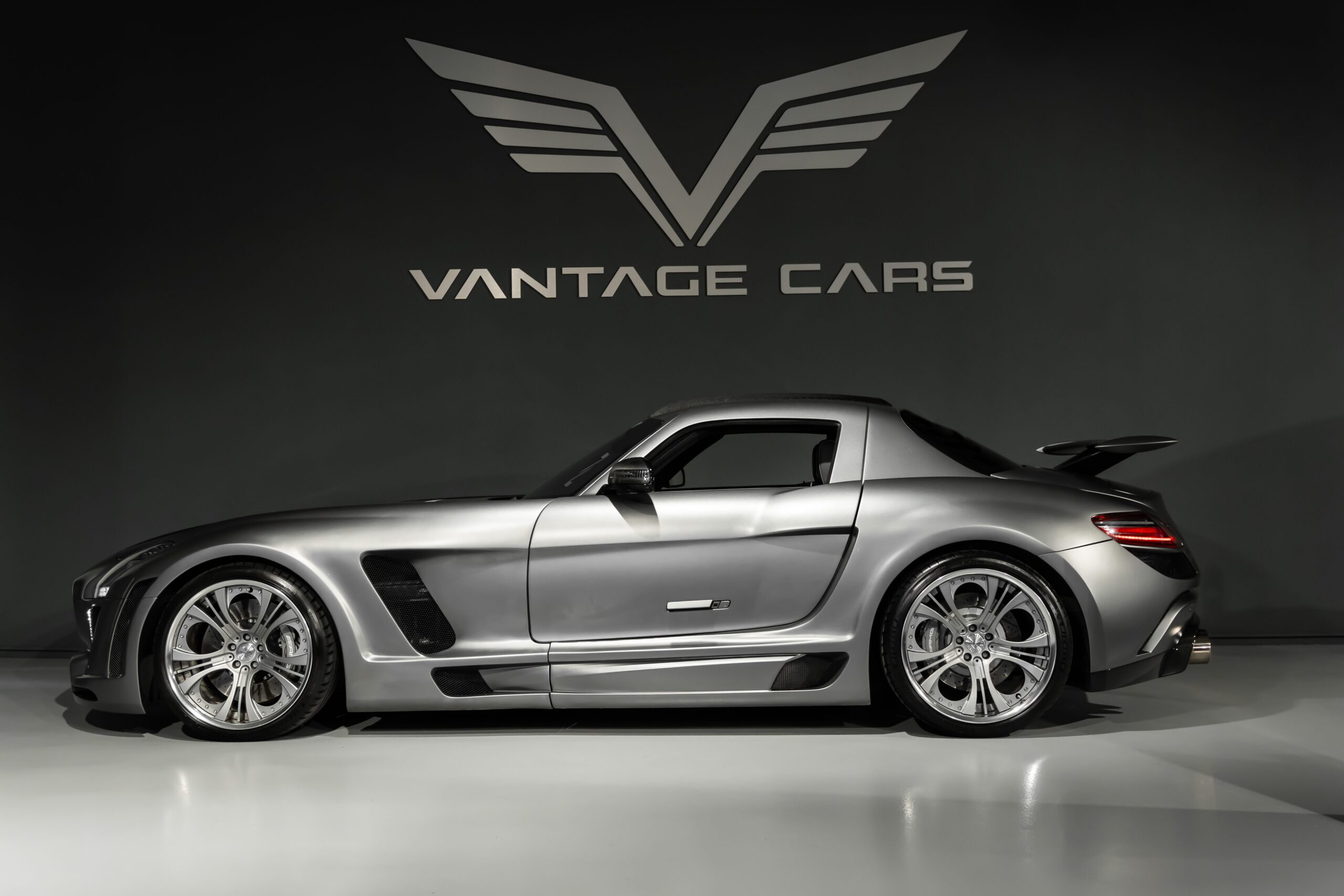 Mercedes-Benz SLS AMG Coupé