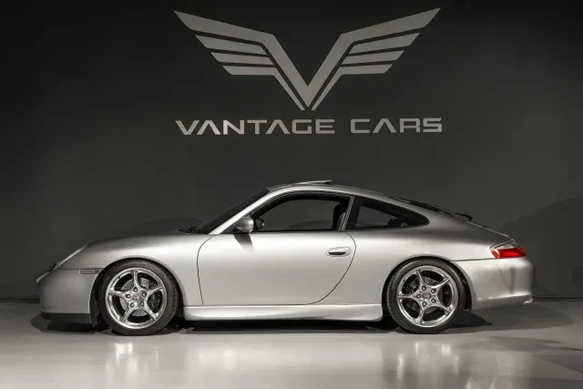 PORSCHE 911 COUPÉ 3.6 CARRERA 4 40TH ANNIVERSARY