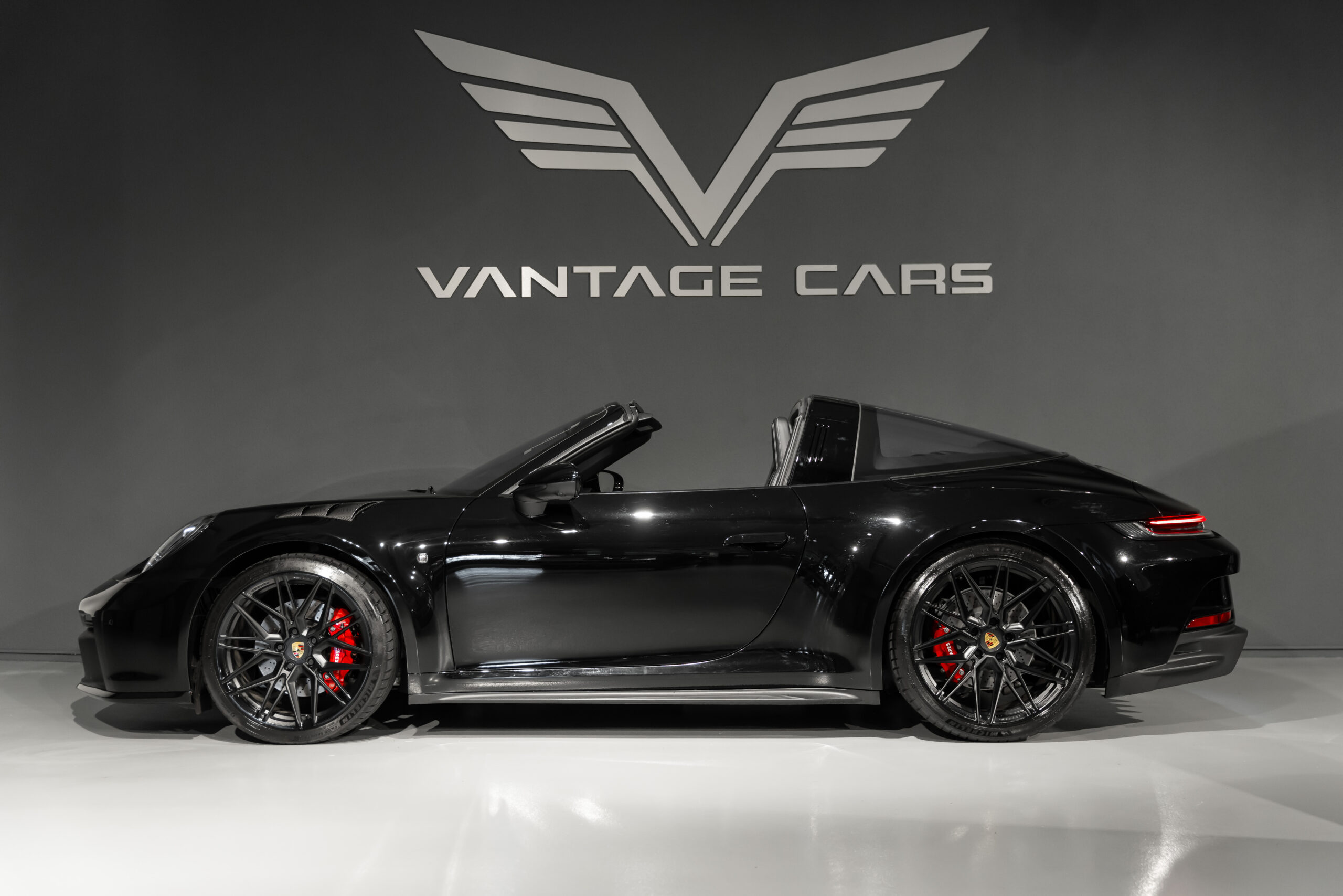 PORSCHE 911 TARGA 3.0 CARRERA 4S PDK ARES Design