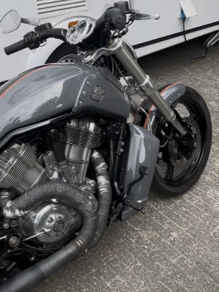 Foto 2 di 7: Harley-Davidson VRSCF V-Rod Muscle | 2017 | Route 66 Auctions