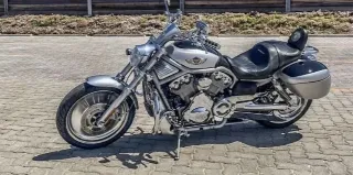 Foto 1 di 8: Harley-Davidson VRSCA V-Rod | 2004 | Route 66 Auctions