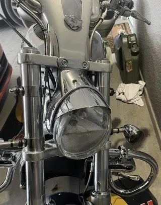 Foto 2 di 8: Harley-Davidson VRSCA V-Rod | 2004 | Route 66 Auctions