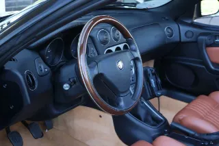 Foto 21 di 115: Alfa Romeo Spider 3.2 V6 24V Lusso “Low mileage – 2 Owners”