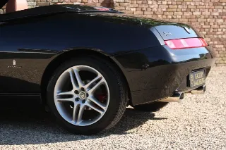 Foto 26 di 115: Alfa Romeo Spider 3.2 V6 24V Lusso “Low mileage – 2 Owners”