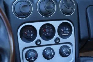 Foto 36 di 115: Alfa Romeo Spider 3.2 V6 24V Lusso “Low mileage – 2 Owners”