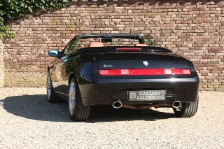 Foto 71 di 115: Alfa Romeo Spider 3.2 V6 24V Lusso “Low mileage – 2 Owners”