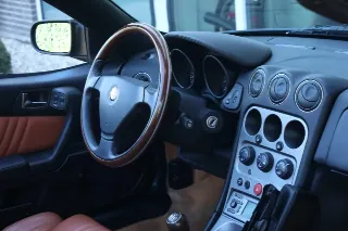 Foto 82 di 115: Alfa Romeo Spider 3.2 V6 24V Lusso “Low mileage – 2 Owners”