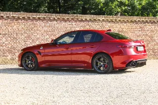 Foto 46 di 103: Alfa Romeo Giulia 2.9 V6 Quadrifoglio Performance Edition “Manual and Carbon Seats by Sparco”