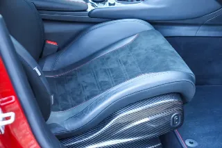 Foto 77 di 103: Alfa Romeo Giulia 2.9 V6 Quadrifoglio Performance Edition “Manual and Carbon Seats by Sparco”