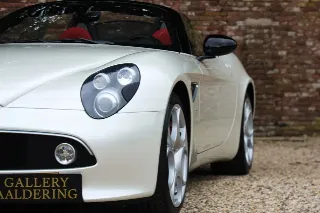 Foto 60 di 121: Alfa Romeo 8C Spider “Less than 9.800 kilometers”