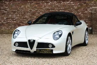 Foto 68 di 121: Alfa Romeo 8C Spider “Less than 9.800 kilometers”