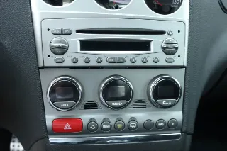 Foto 102 di 111: Alfa Romeo 156 3.2 GTA Berlina “in Grigio Sterling”