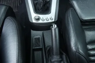 Foto 107 di 111: Alfa Romeo 156 3.2 GTA Berlina “in Grigio Sterling”