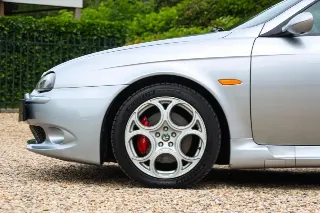 Foto 16 di 111: Alfa Romeo 156 3.2 GTA Berlina “in Grigio Sterling”