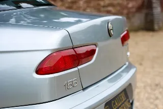 Foto 35 di 111: Alfa Romeo 156 3.2 GTA Berlina “in Grigio Sterling”