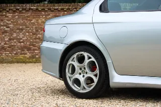 Foto 56 di 111: Alfa Romeo 156 3.2 GTA Berlina “in Grigio Sterling”